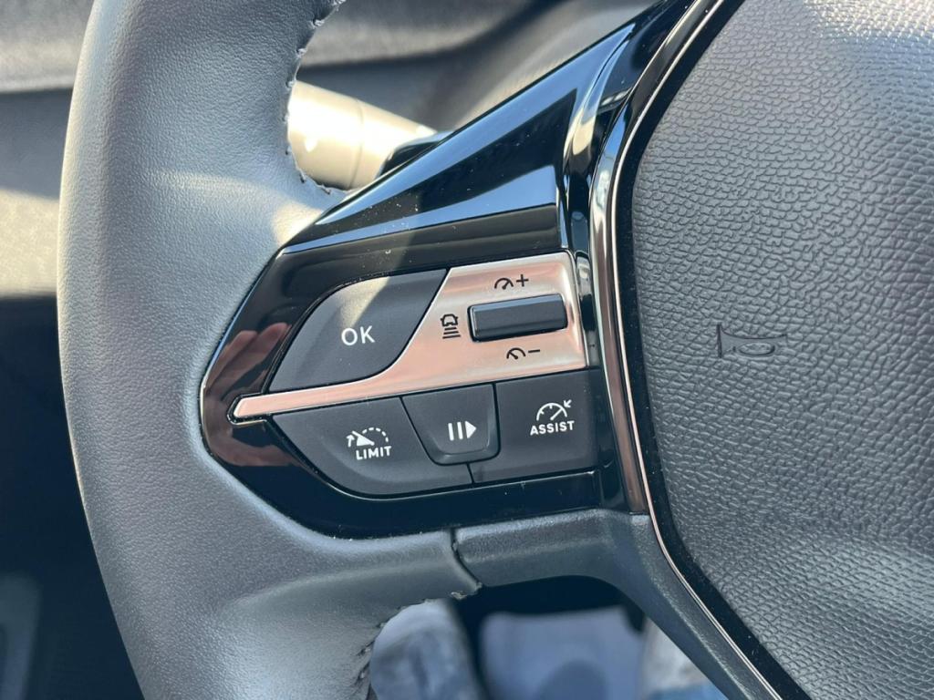 Peugeot 308 SW (3) BlueHDi 130 EAT8 ALLURE