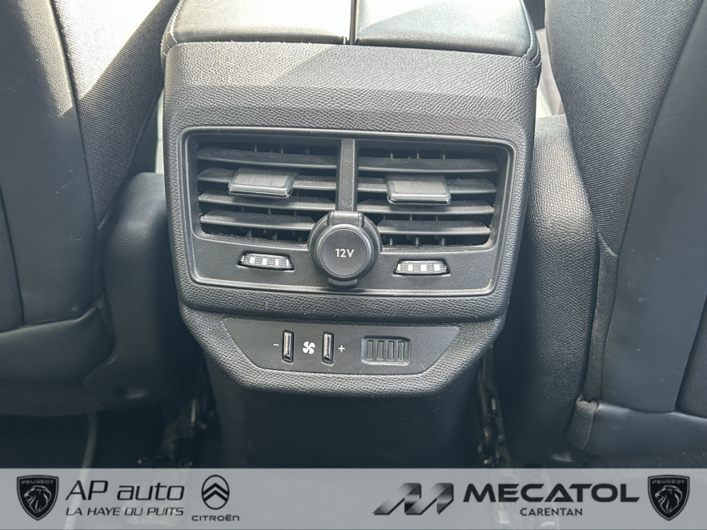 Peugeot 5008 (2) BlueHDi 130 S&S EAT8 CROSSWAY