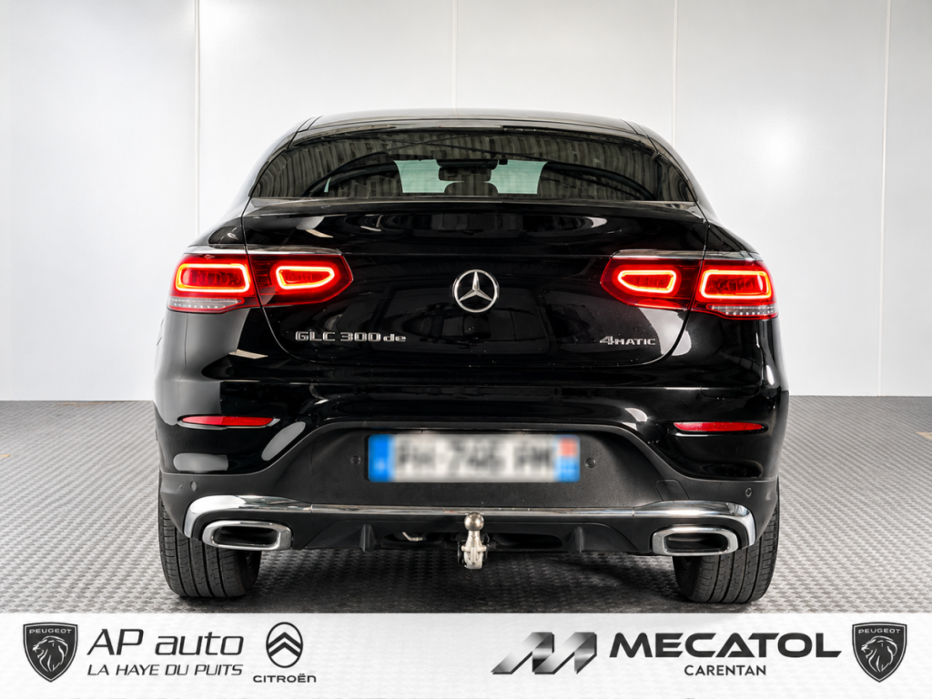 Mercedes GLC Coupe (2) GLC 300 de AMG Line 4MATIC