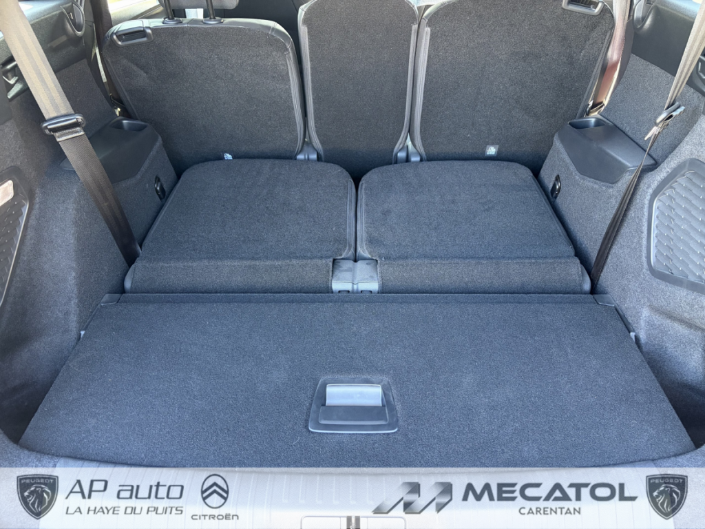 Peugeot 5008 (3) 1.2 HYBRID 136 E-DCS6 ALLURE